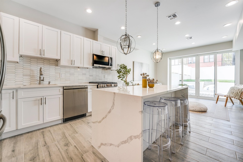 31 Marion Place unit 1, Jersey City, NJ 07306 - photo 1