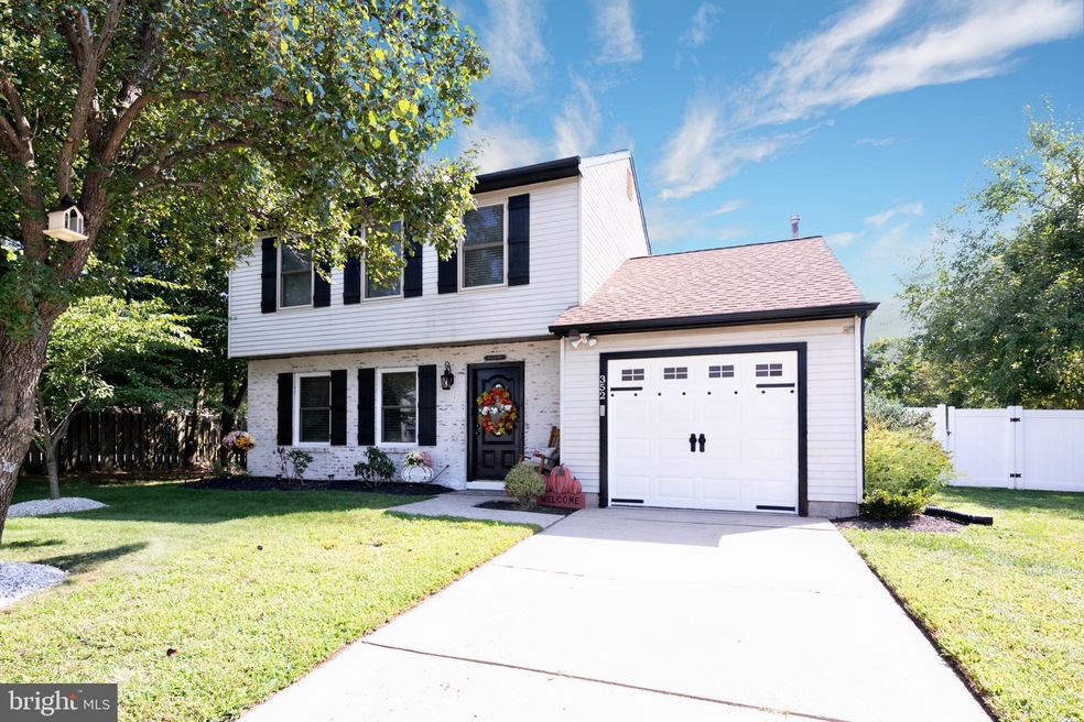 352 Aqua Ln, Atco, NJ 08004 - photo 1