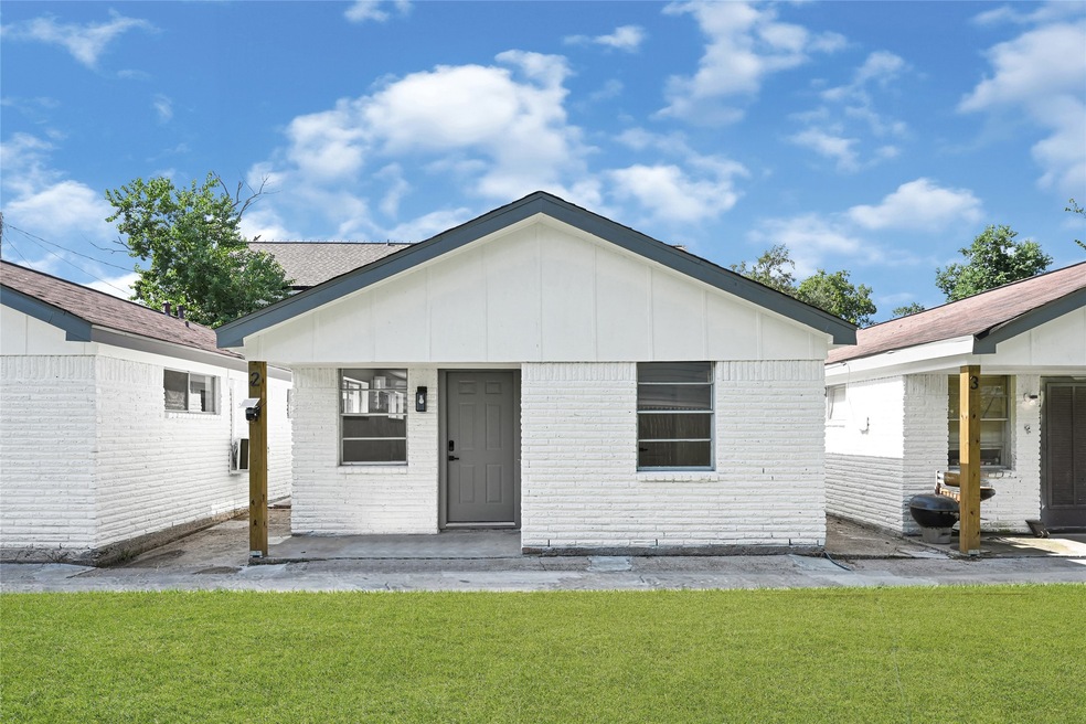 8701 Bertwood St unit 2, Houston, TX 77016 - photo 1