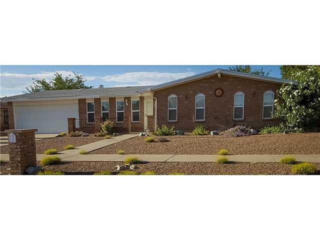 1932 Septiembre Dr, El Paso, TX 79935 - photo 1