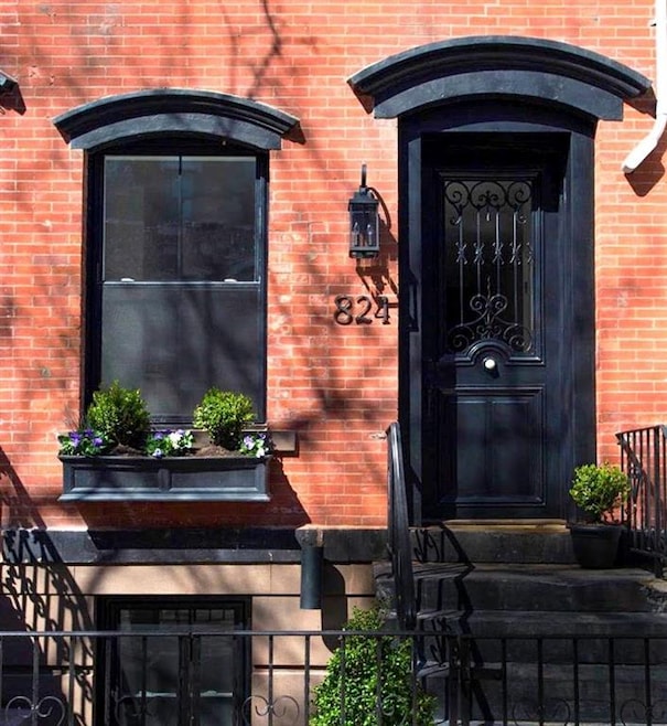 Sold $1,750,000 • Co-Listing Agent