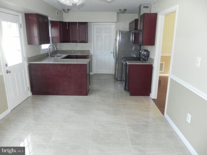 50 Baldwin Ln, Willingboro, NJ 08046 - photo 1