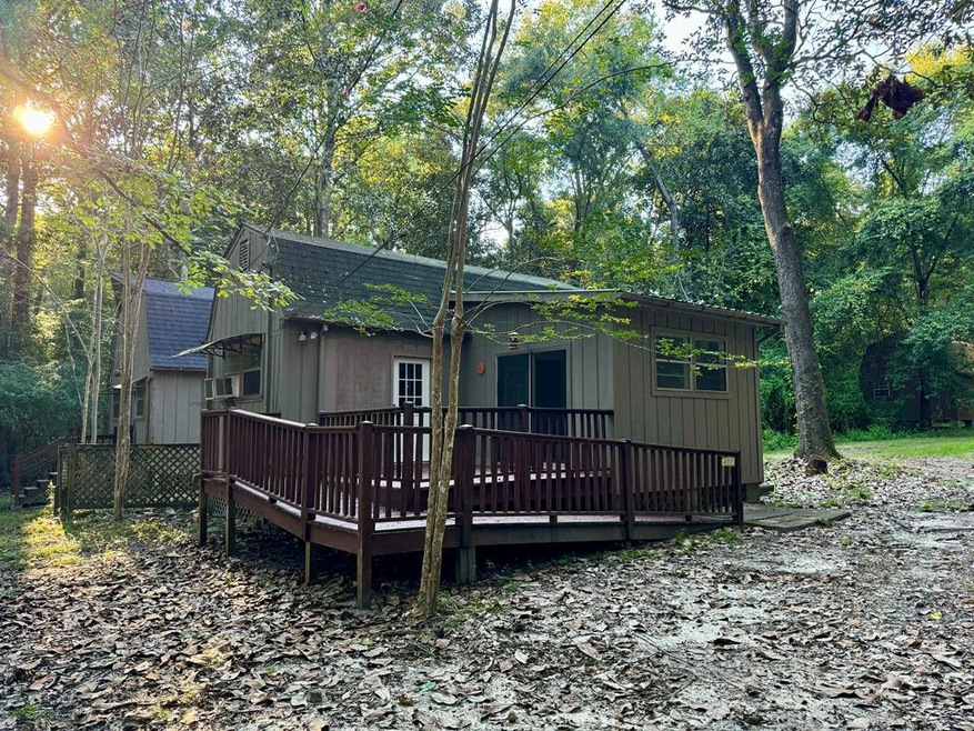 435 Horseshoe Cir, Thomasville, GA 31757 - photo 1