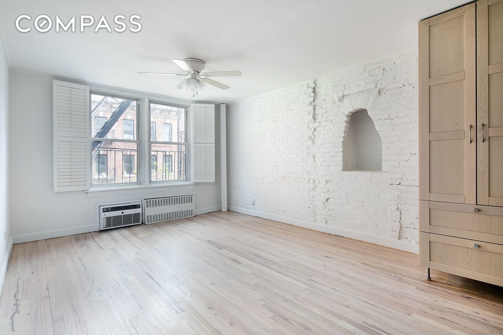 240 E 30th St unit 4A, New York, NY 10016 - photo 1