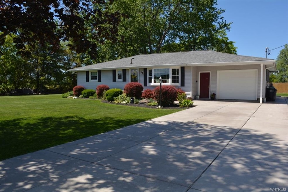 Welcome to the beautiful 4373 Chestnut Road!