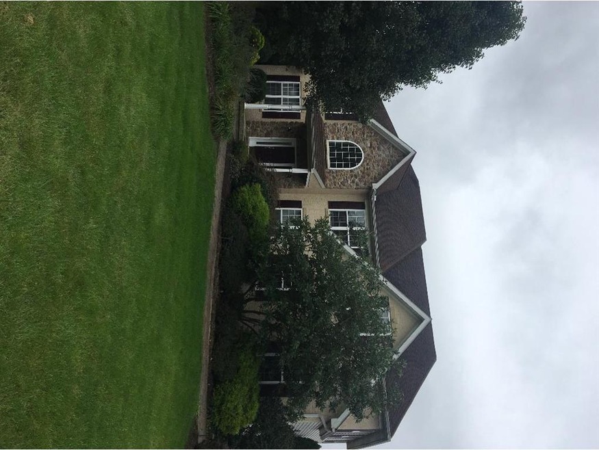 3386 E Buck Rd, Pennsburg, PA 18073 - photo 1