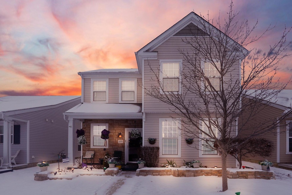 1-web-or-mls-2275-doneen-dr