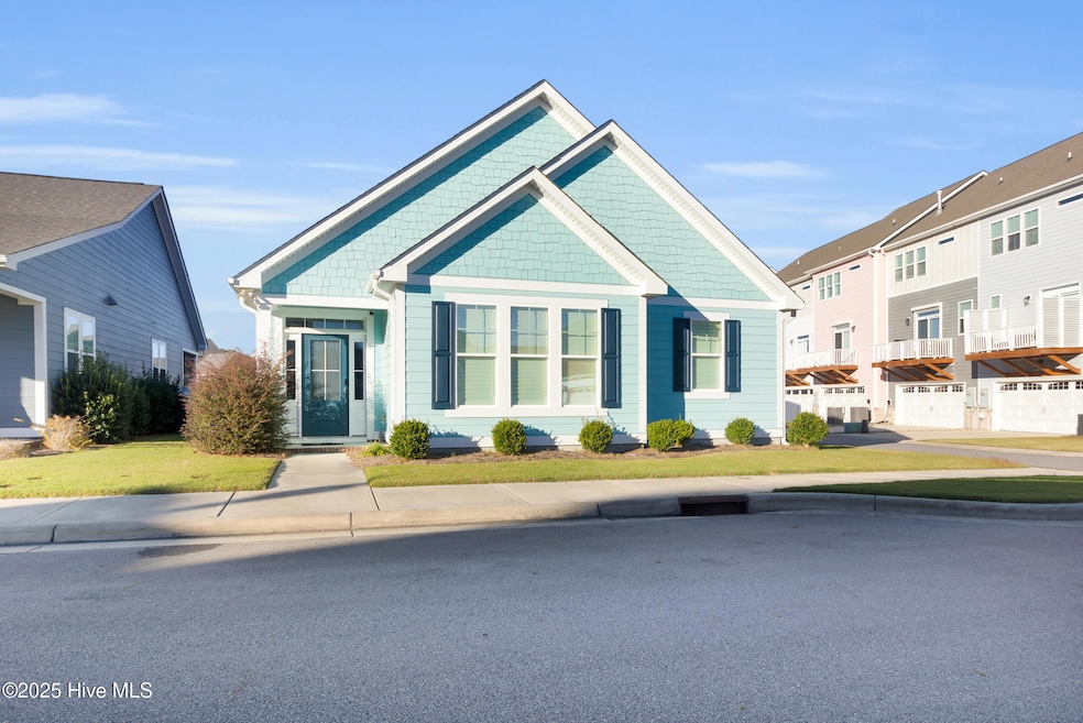 Pending $575,000 • Co-Listing Agent