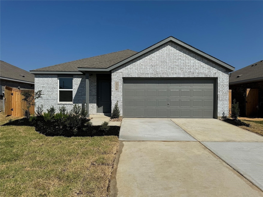 17326 Roxboro Ridge Ln, Crosby, TX 77532 - photo 1