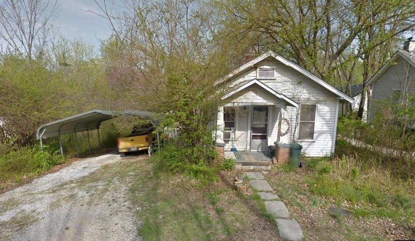 317 S Combs Ave, Fayetteville, AR 72701 - photo 1