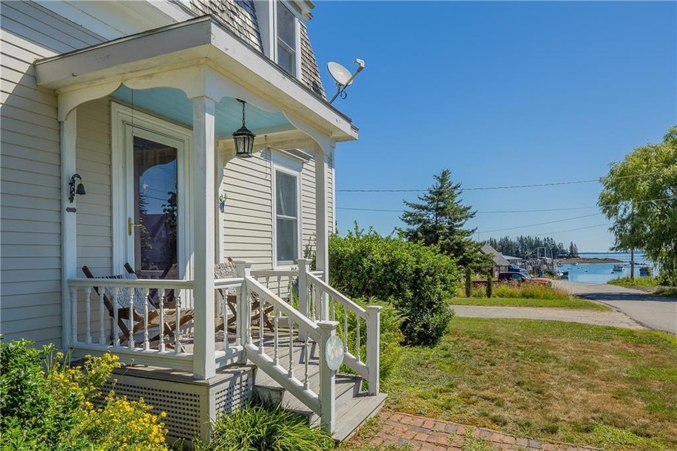 Metal roof and new siding make the...