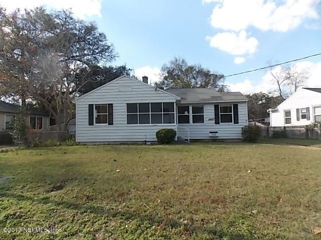 1336 Pine Grove Ct, Jacksonville, FL 32205 - photo 1