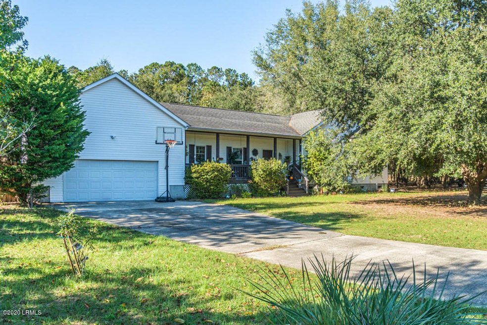 5 Pond View Court, Bluffton-1