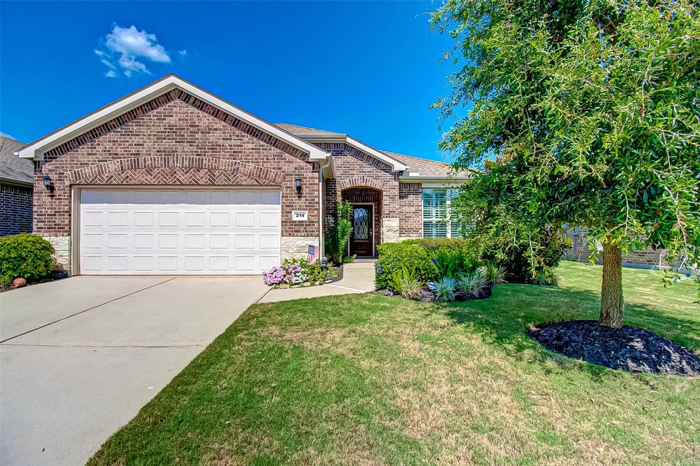 214 Cattle Ranch Dr, Richmond, TX 77469 - photo 1