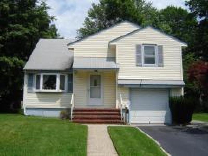 2597 Juliat Place, Union, NJ 07083 - photo 1