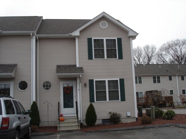 835 Sandy Ln unit 6, Warwick, RI 02889 - photo 1