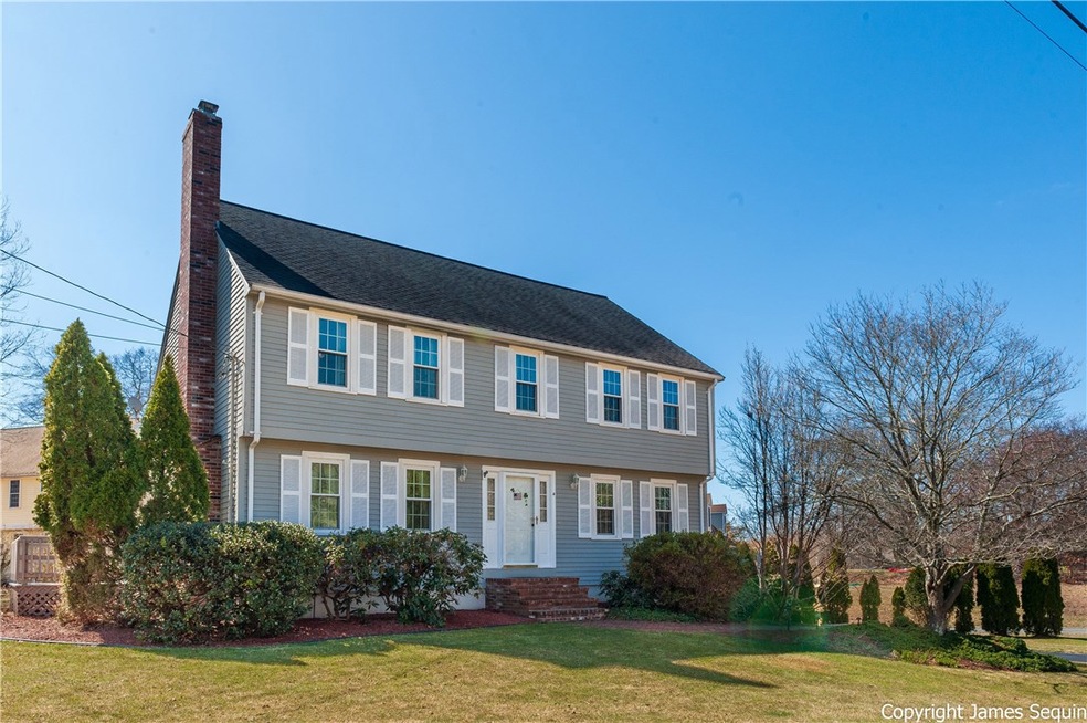 4 Morse Ave, Attleboro, MA 02703 - photo 1