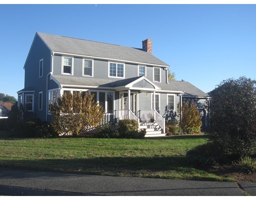 7 Naples Ct, Milford, MA 01757 - photo 1