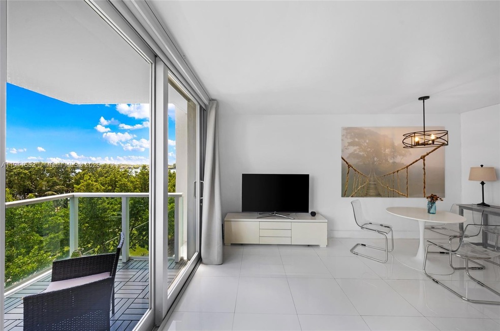 Mirador 1000 unit 328, Miami Beach, FL 33139 - photo 1