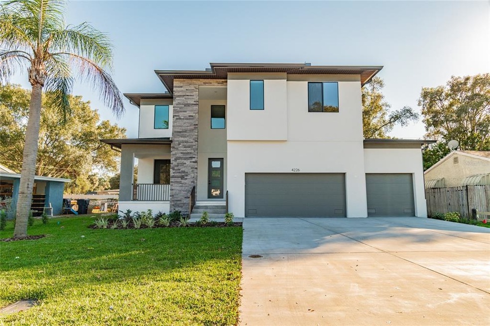 4226 W Bay View Ave, Tampa, FL 33611 - photo 1