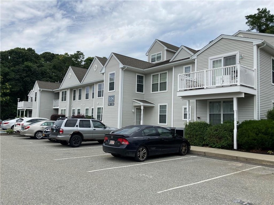 128 Meridian St unit 211, Groton, CT 06340 - photo 1