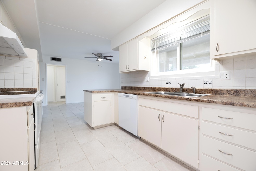 11007 N Madison Dr Sun City AZ 7