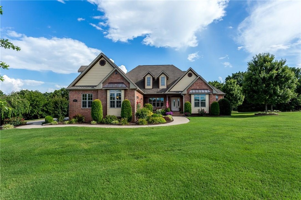 18893 Mallory Crossing, Siloam Springs, AR 72761 - photo 1