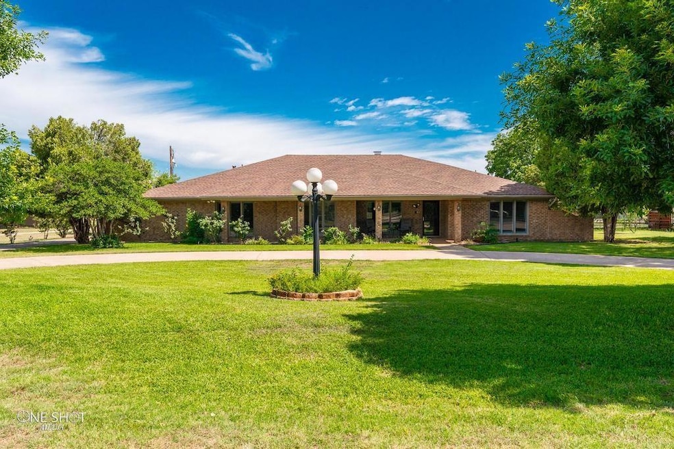 5134 Meadow Dr, Abilene, TX 79606 - photo 1