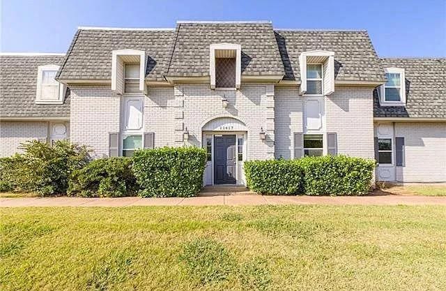 11417 N May Ave unit D, Oklahoma City, OK 73120 - photo 1