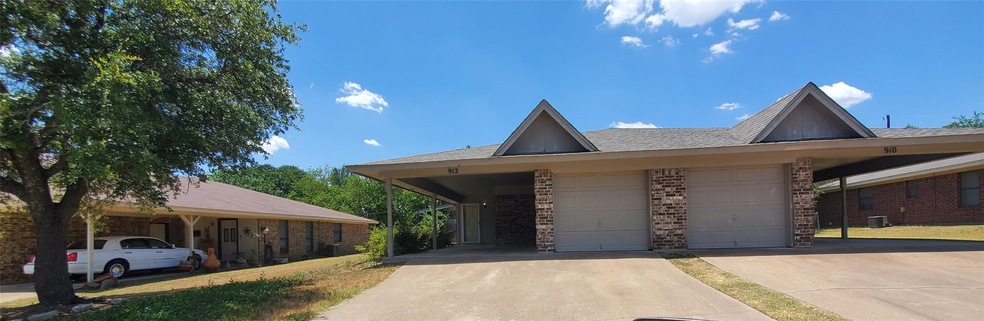 912 Terry Trail, Weatherford, TX 76086 - photo 1