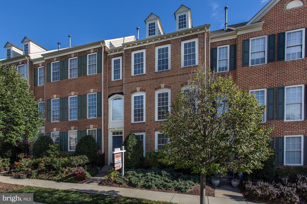 23808 Burdette Forest Rd, Clarksburg, MD 20871 - photo 1