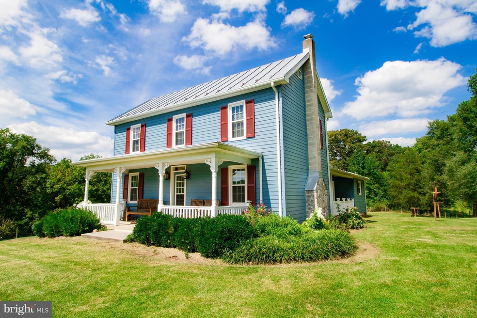 428 Pass Run Dr, Luray, VA 22835 - photo 1