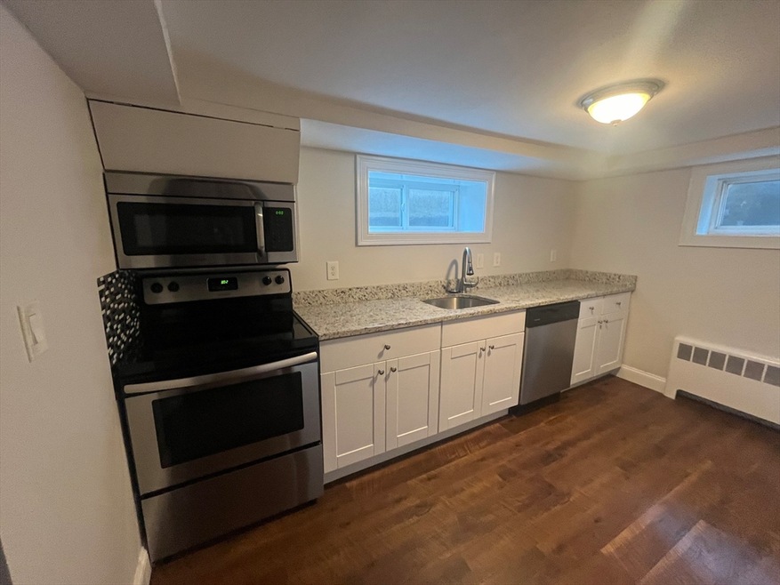 272 Main St unit 5, Stoneham, MA 02180 - photo 1