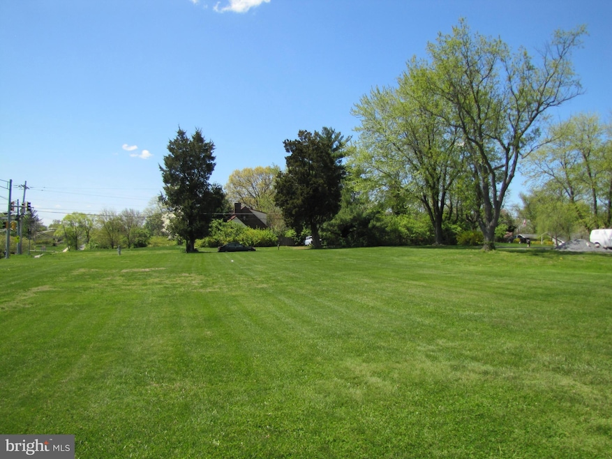 3212 Greencastle Rd, Burtonsville, MD 20866 - photo 1