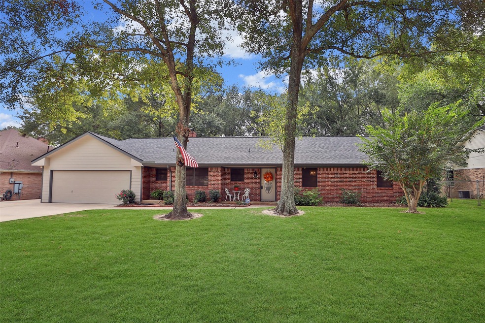 14203 Buckingham Ln, Tomball, TX 77375 - photo 1