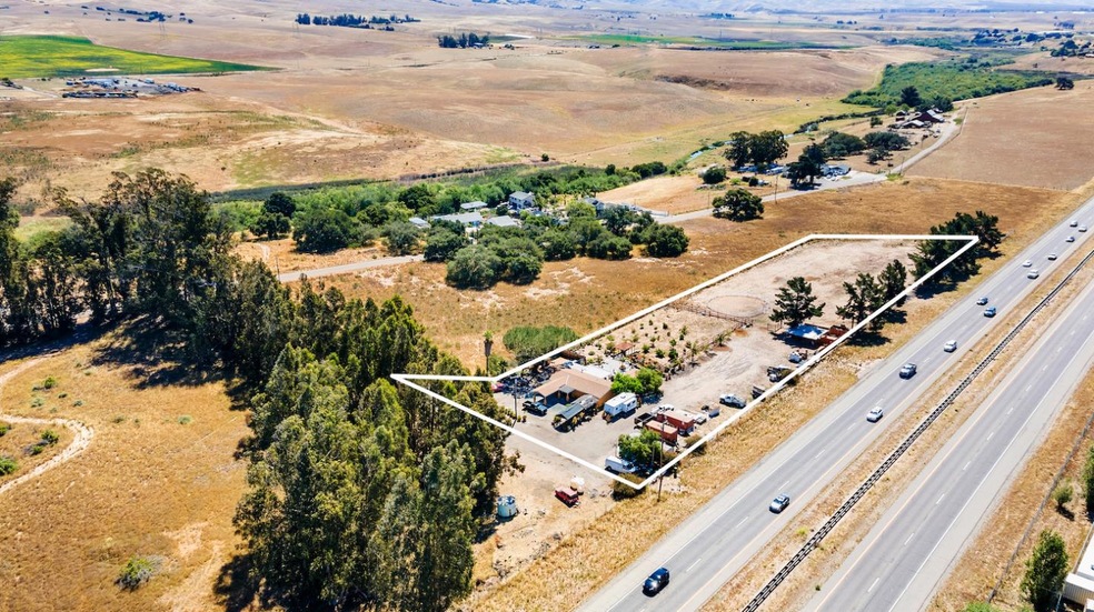 840 S Oak Glen Ave, Nipomo, CA 93444 - photo 1