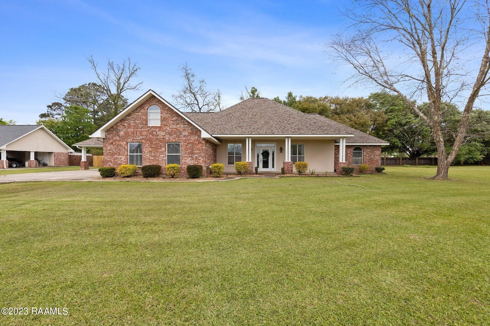 1035 Nella Jeanne Rd, Breaux Bridge, LA 70517 | MLS# 23002680