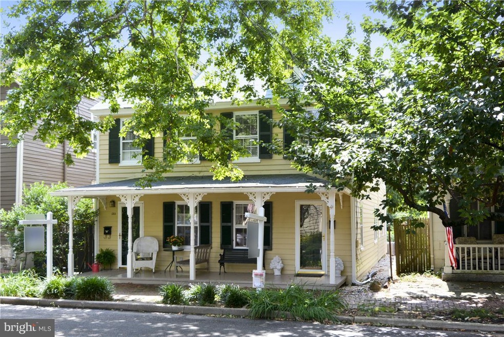 131 N Queen St unit 1, Chestertown, MD 21620 - photo 1