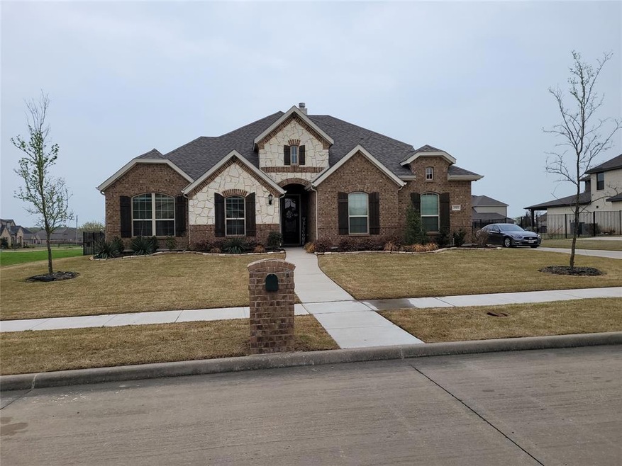 1503 Hudson Dr, Ennis, TX 75119 - photo 1