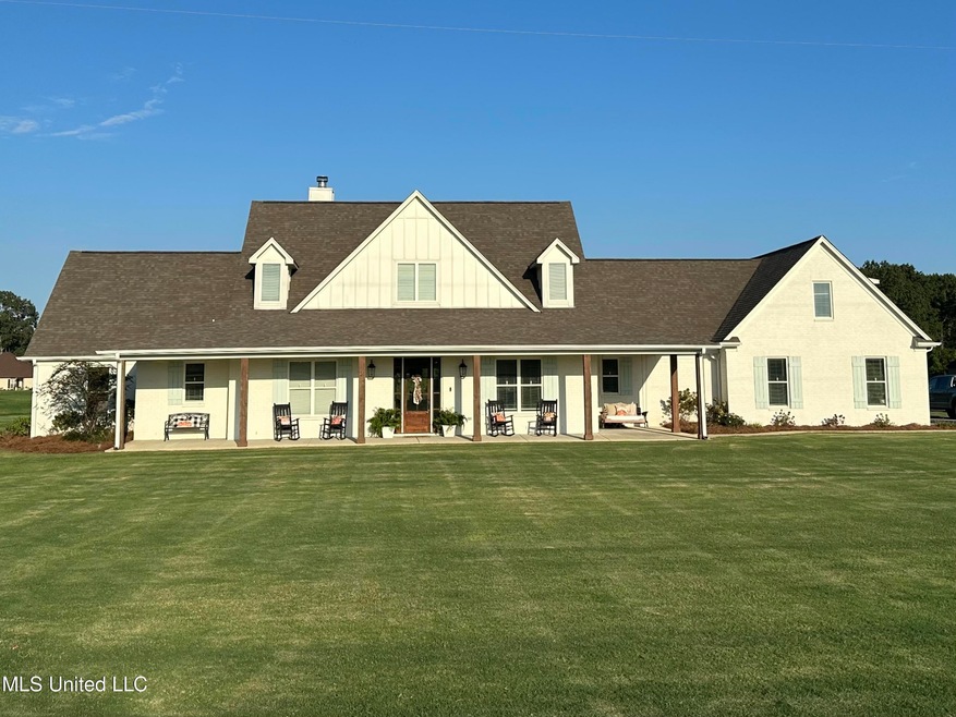 3088 Fogg Rd S, Hernando, MS 38632 - photo 1