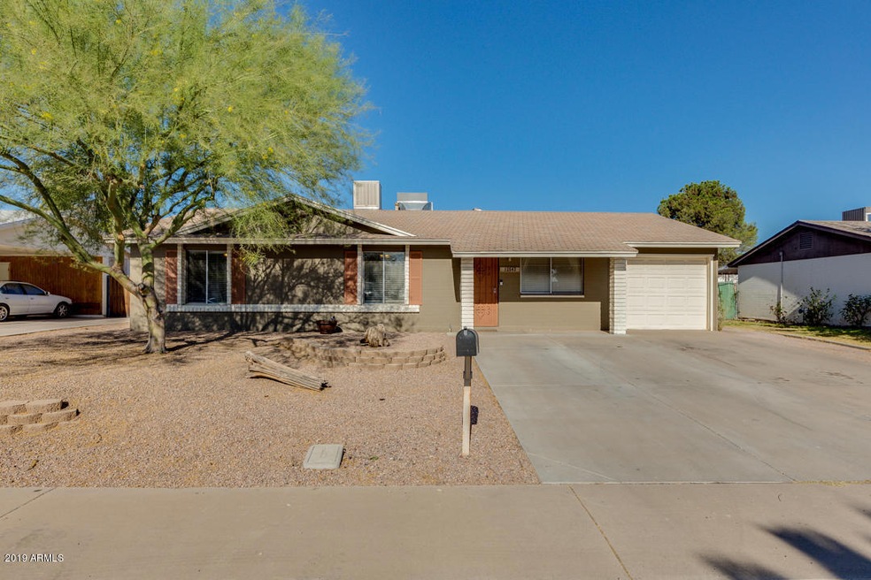 12643 N 38th Ave, Phoenix, AZ 85029 - photo 1