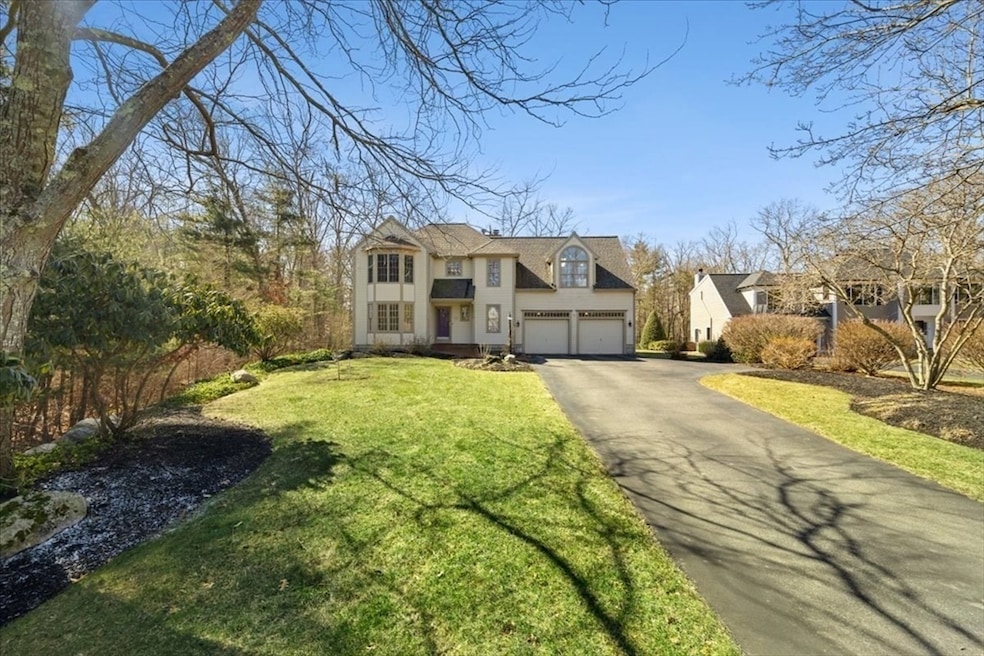 10 Robin Ln, North Easton, MA 02356 - photo 1