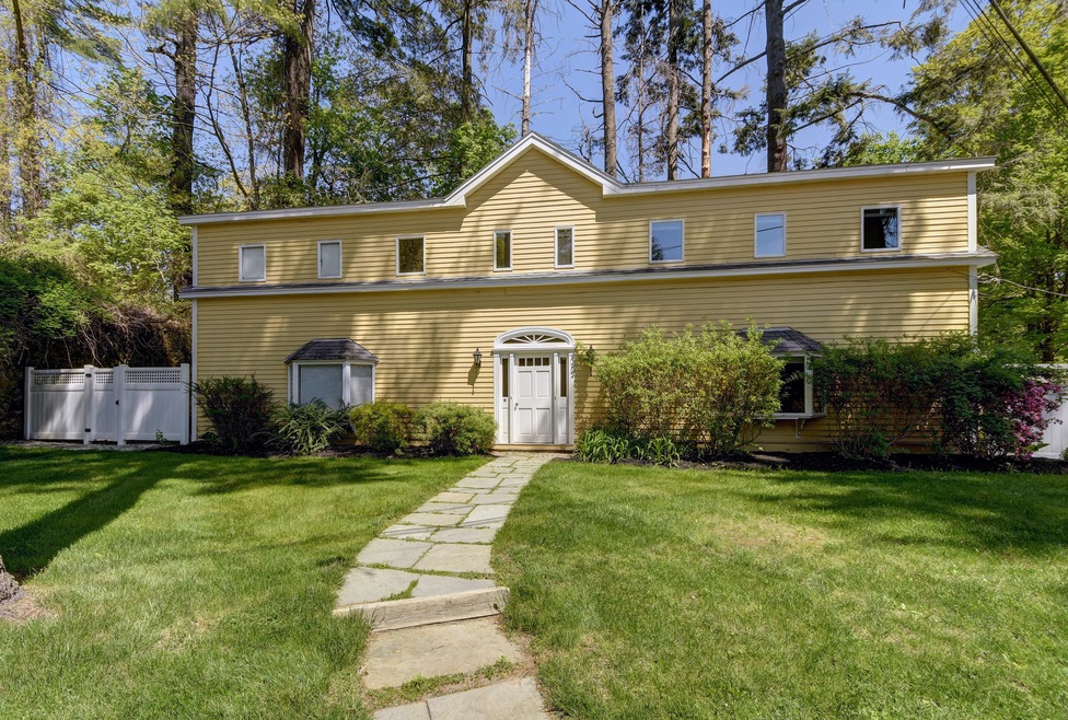 116 West Ave unit A, Great Barrington, MA 01230 - photo 1