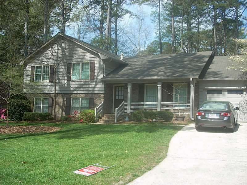 Exterior Front. Front view of house