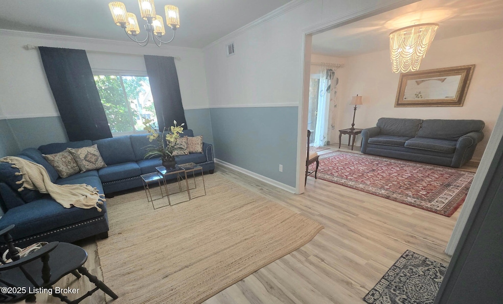 For Sale $275,000 • Co-Listing Agent