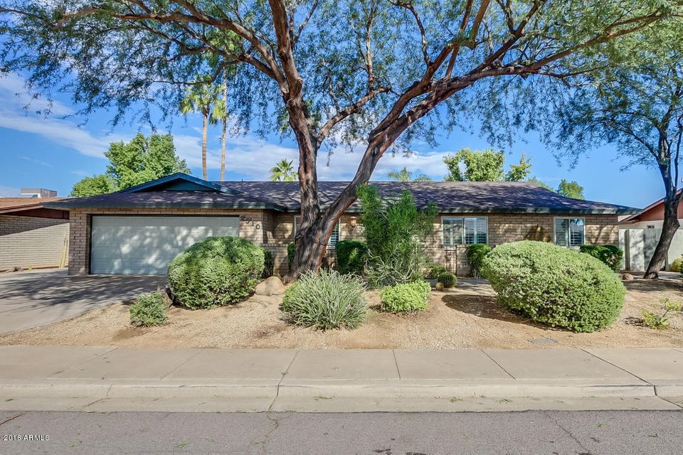 2910 E Des Moines St, Mesa, AZ 85213 - photo 1