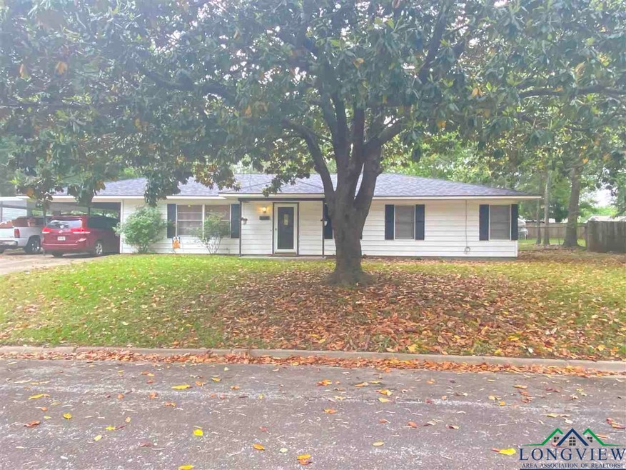 3407 Pinecrest St, Kilgore, TX 75662 - photo 1