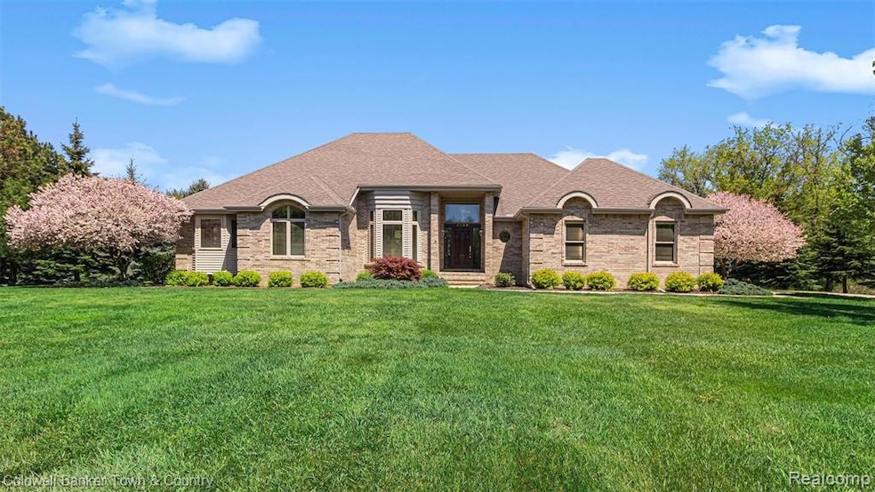 Sold $725,000 • Co-Listing Agent