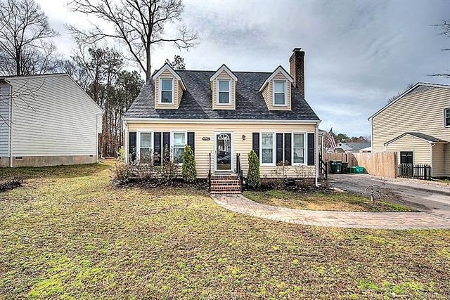 4907 Meredith Woods Rd, Glen Allen, VA 23060 - photo 1