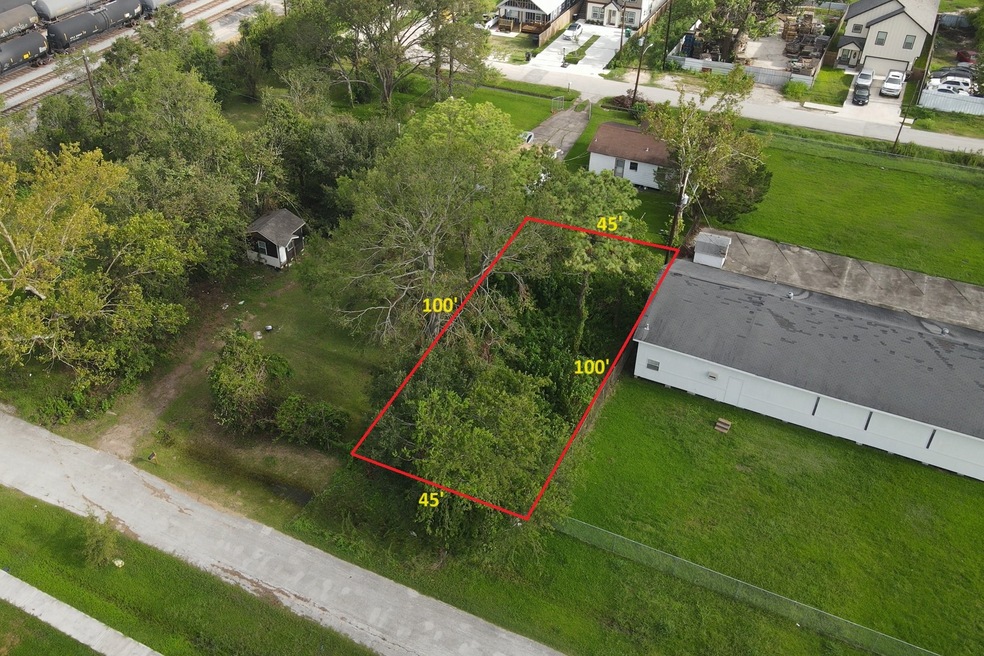 0 Howton unit 16765601, Houston, TX 77028 - photo 1